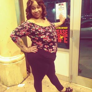 Meet your Posher, Kendra